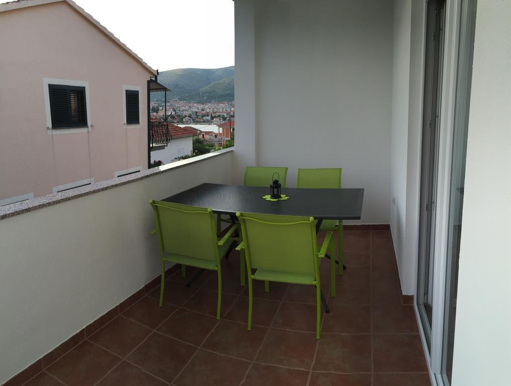 Apartment Ive Trogir Room photo