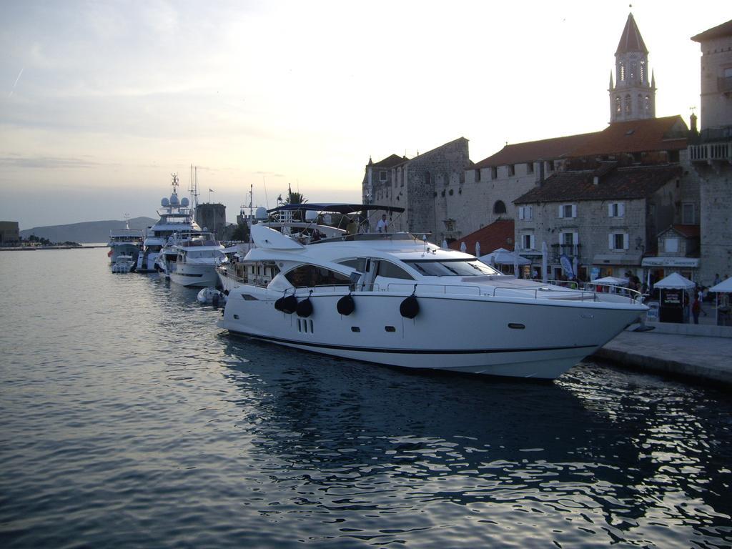 Apartment Ive Trogir Room photo