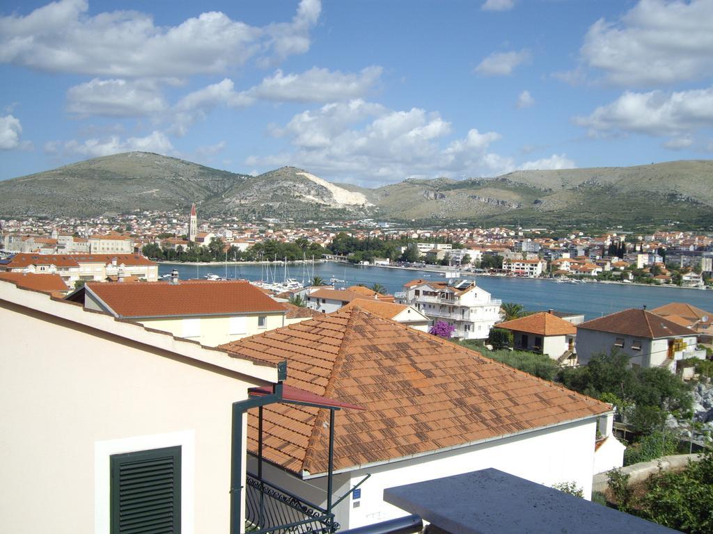 Apartment Ive Trogir Exterior photo