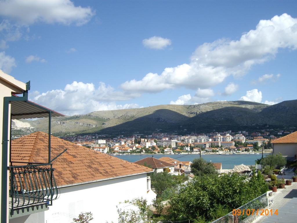 Apartment Ive Trogir Room photo