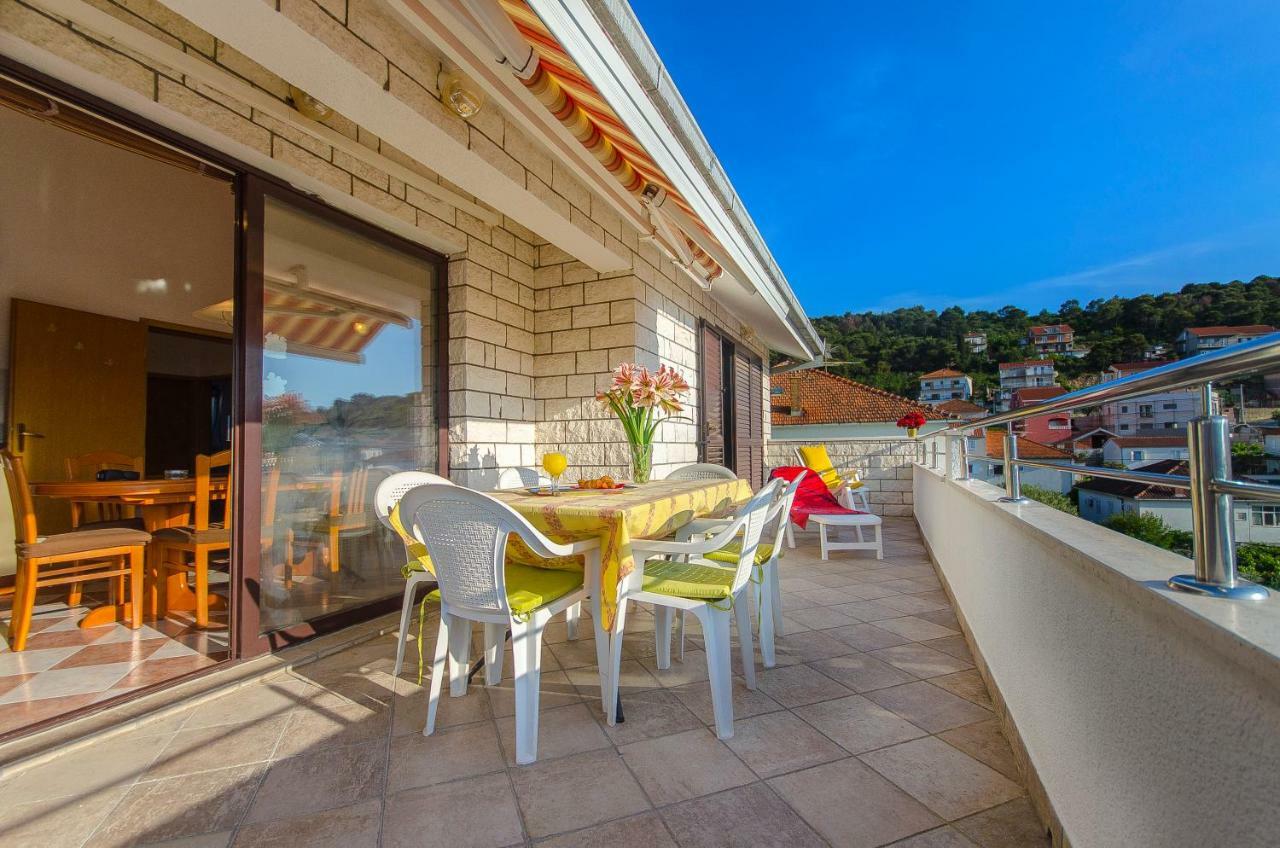 Apartment Ive Trogir Exterior photo